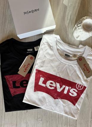 Біла нова бавовняна футболка levi’s5 фото