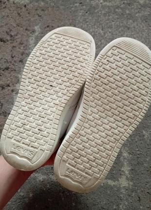 Кроссовки белые 7