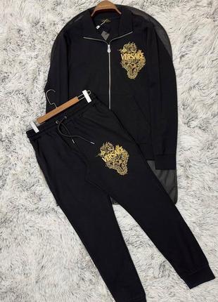 Брендовий костюм