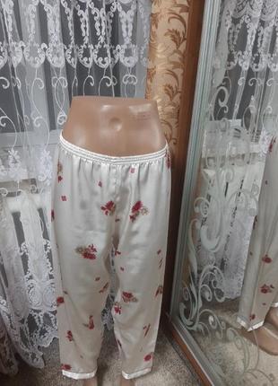 Піжамні штани.