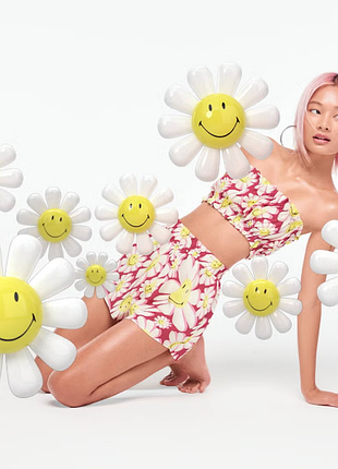 Вискозный топ smail bershka &join life