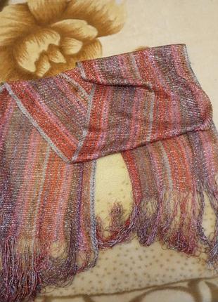 Шарф из вискозы с серебристым нитью