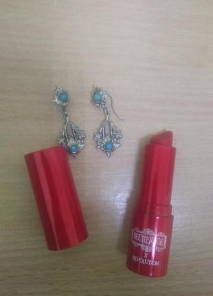 Продаю одним лотом:, красная помада makeup revolution, серьги винтаж