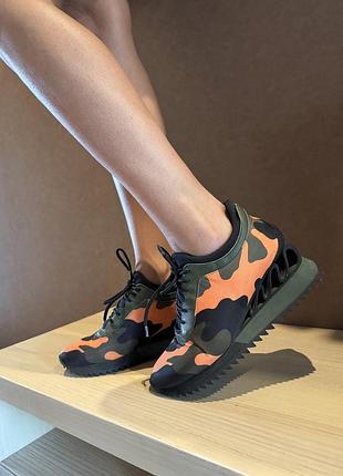 Кроссовки lesilla оригинал