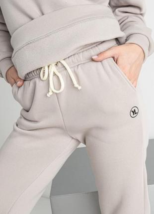 Спортивный костюм женский oversize из трехнитки на флисе yola бежевый
