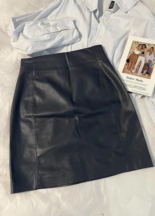 Юбка из эко кожи h&m, xs/34
