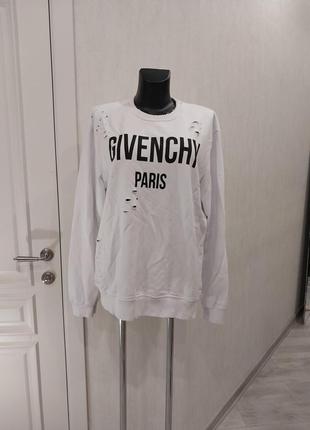 G.i.v.e.n.c.h.y 2