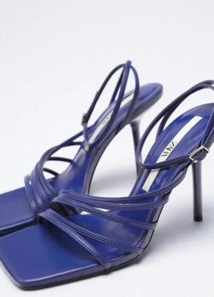 Сині босоніжки zara туфлі 37 розмір