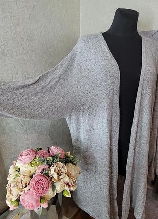 Шикарные мякутичные кофты батал грудь 70 и 75 см