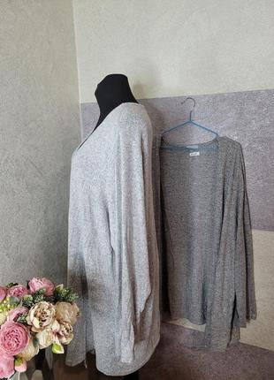 Шикарные мякутичные кофты батал грудь 70 и 75 см