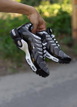 Мужские кроссовки nike air max tn plus gray gradient 😻🥷🏻🌪️