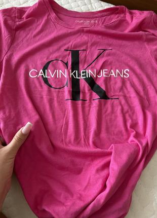 Футболка calvin klein