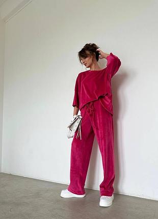 Велюровий плюшевий спортивний костюм жіночий в стилі oversized, костюм футболка+ брюки кюлоти вільного крою оверсайз, велюр костюм/ 073