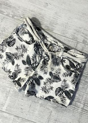 Стильні шорти zara 8 років