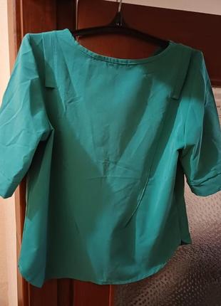Красивая женская блузка ярко - зеленого цвета 50 размера1 фото