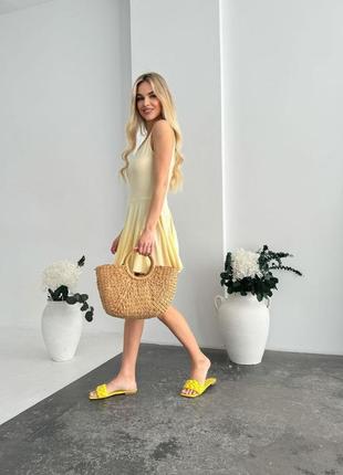 Сукня коротка однотонна вільного крою на брителях якісна стильна літня лимонна барбі6 фото