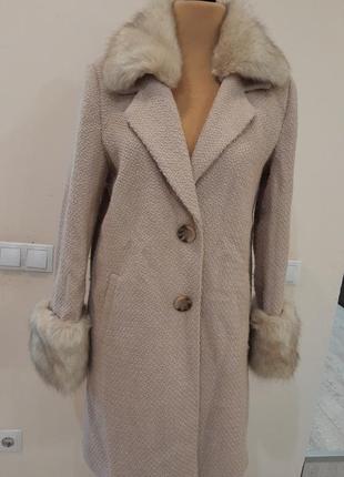 Шикарное пудровое демы пальто мэх сьемный