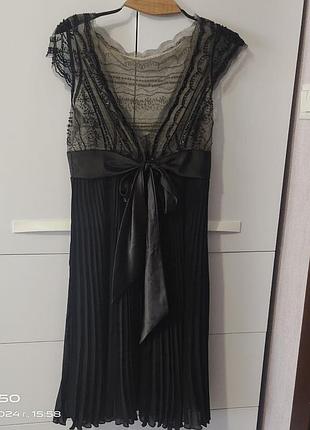 Жіноча сукня