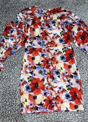 Сукня в квітковий принт10 фото