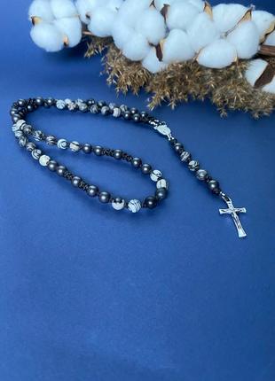 Розарій, яшма, гематит