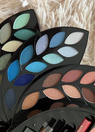 Набор косметики, тени