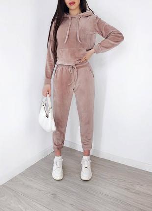 Рожевий жіночий велюровий костюм жіночий спротивний велюровий костюм жіночий...