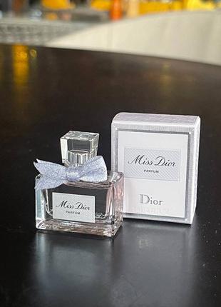 Парфюм ,аромат dior