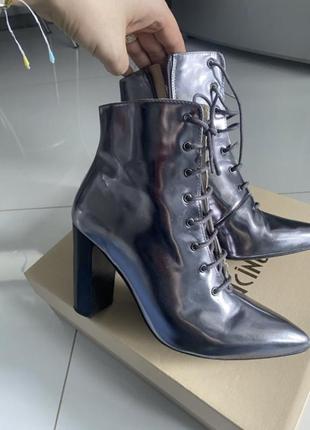 Женские ботиночки 38 размер
