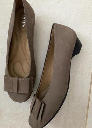 Кожаные / из нубука туфли hotter 7 1/2 40.5/27.5🤎