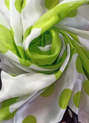 Бездоганна шовкова хустка