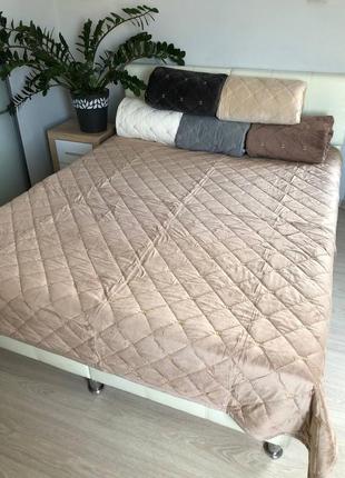 Велюровые покрывала3 фото