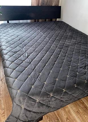 Велюровые покрывала4 фото