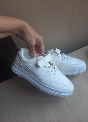 Білі кеди для хлопчика 33 розмір