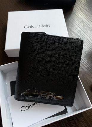 Кошелек calvin klein warmth triftold 10cc w/coin l k50k507969 черный на подарок