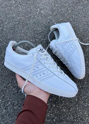 Кроссовки оригінал adidas yabisah spezial cloud white 45р.29см.