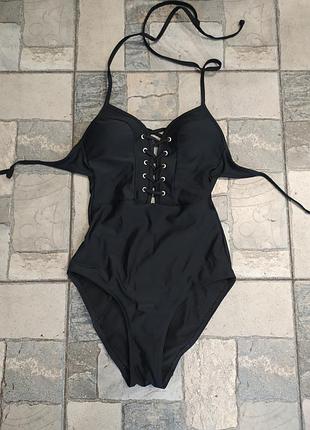 Купальник суцільний