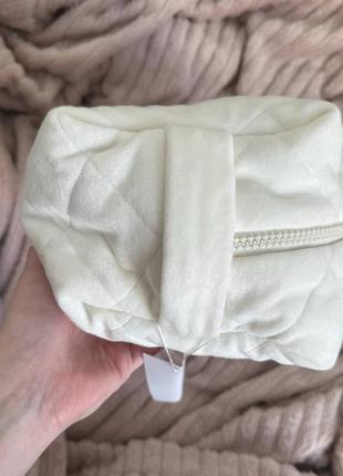 Плюшевая косметичка для dyson с отделениями от krasavka