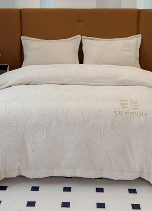 Комплект велюрової постільної білизни з вишивкою