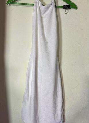Белое платье с открытой спиной4 фото