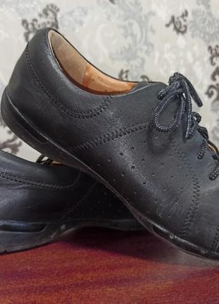 Туфли clarks unstructured натуральная кожа. размер 37 стелька 24