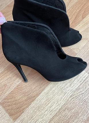 Ботильоны ,ботильйони