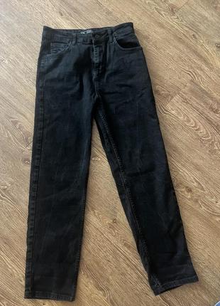 Джинси жіночі