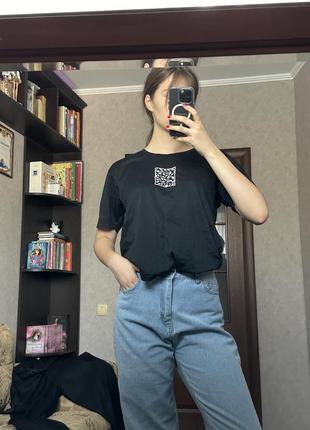 Футболка жіноча