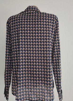 Батистовая рубашка стильная