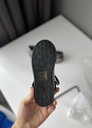 Дитячі туфлі для дівчинки 30-35