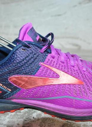 Brooks спорт бег кроссовки 38 р