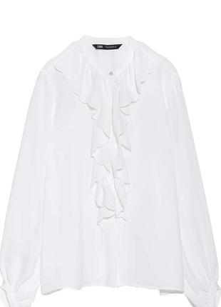 Блуза с вышивкой