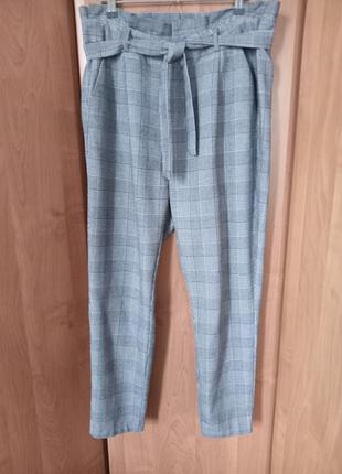 Брюки серые в клетку от бренда vera m