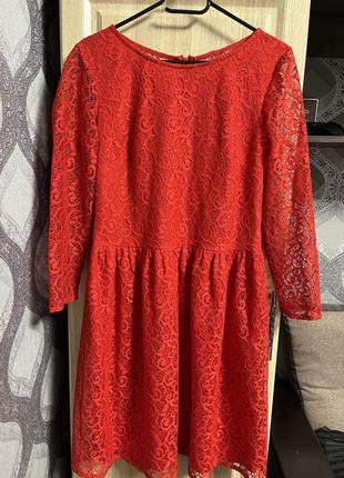 Кружевное платье