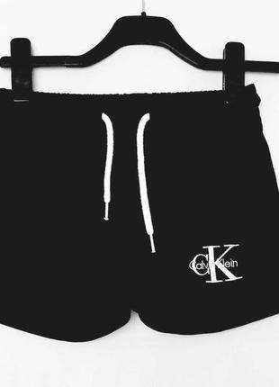 Жіночі шорти calvin klein